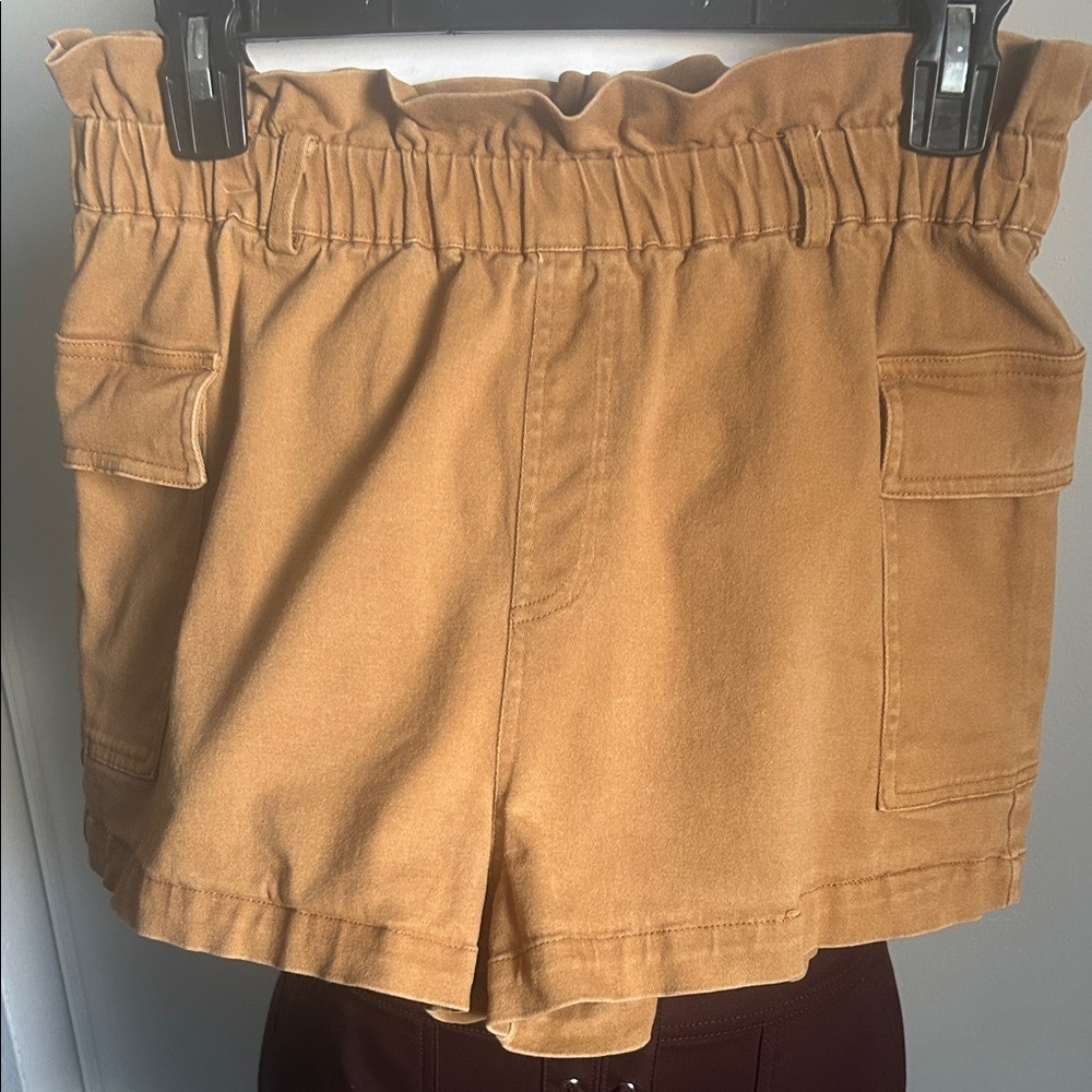 LA Hears Tan Cargo Shorts with Relaxed Fit Paper Bag Waist